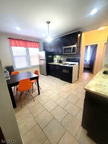 26 Harding Ter - Photo 1