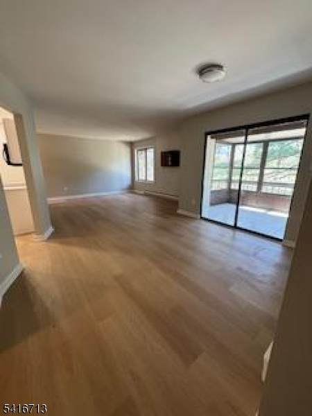 140 Amberly Dr - Photo 1