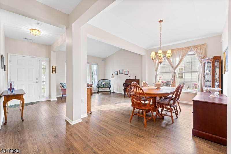 29 Stafford Ln - Photo 1