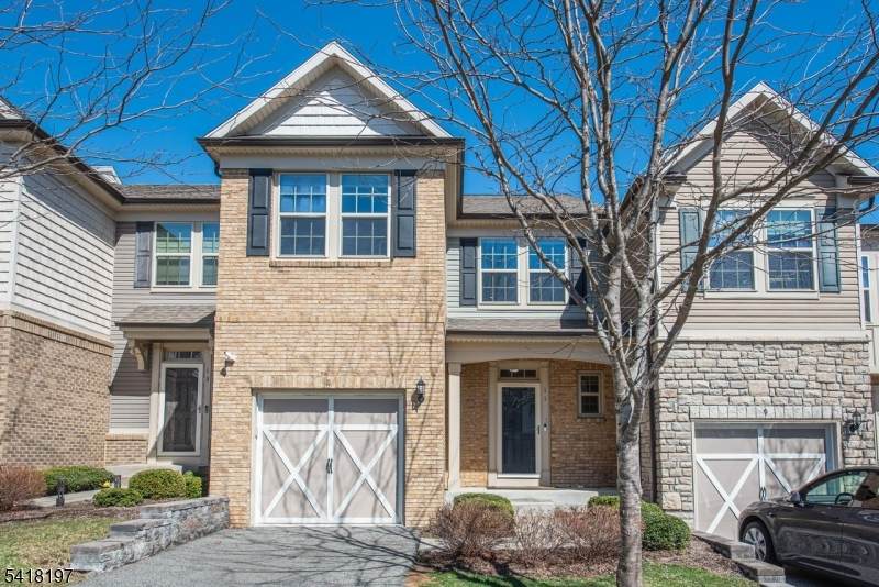 11 Albert Ct - Photo 1