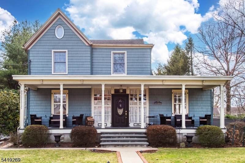 151 Washington Ave - Photo 1
