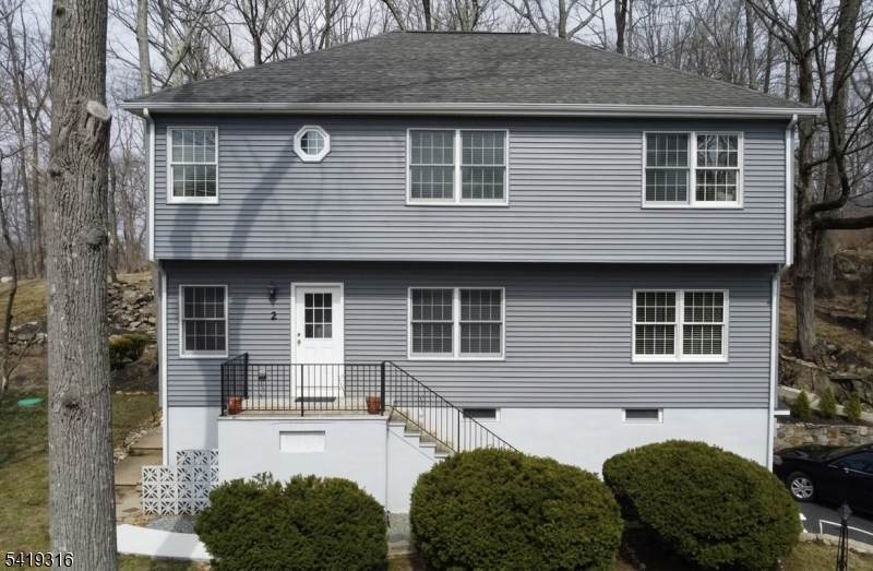 2 Lilac Rd - Photo 1