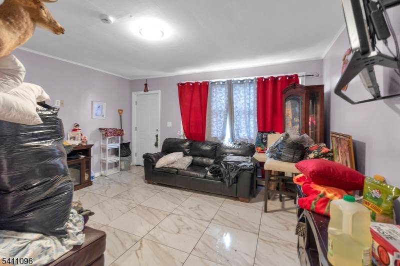 422 Schiller St - Photo 1