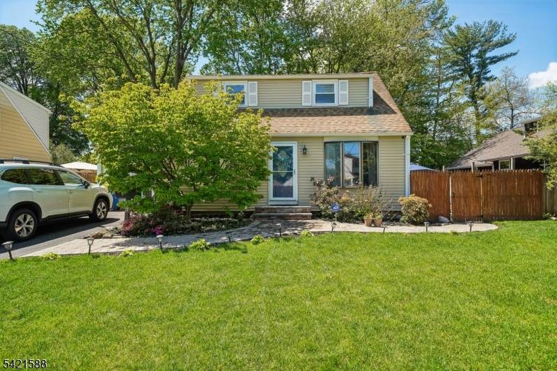 345 Redmont Rd - Photo 1