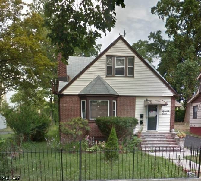 77 Ross St - Photo 1