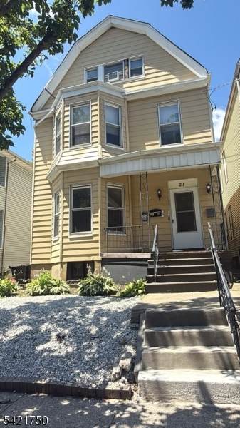 21 Terrace Pl - Photo 1