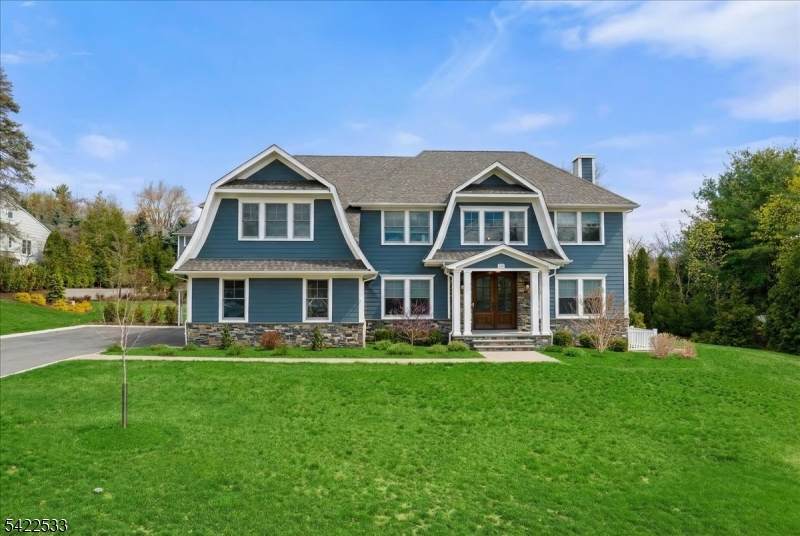 20 Ravine Ave - Photo 1