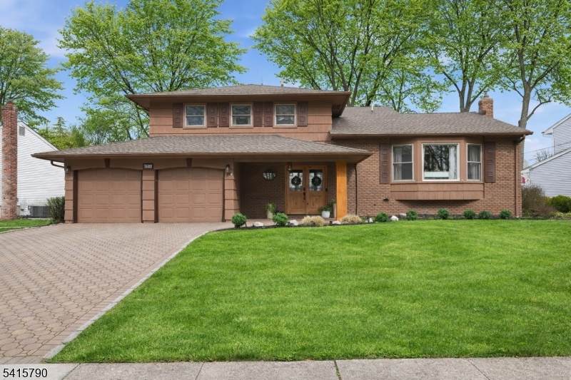 23 Smithfield Dr - Photo 1