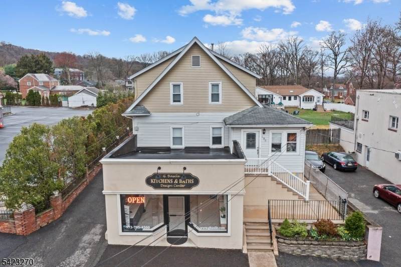 190 Stevens Ave - Photo 1