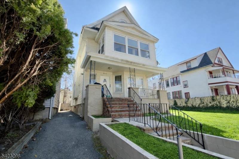 126 N 14Th St - Photo 1