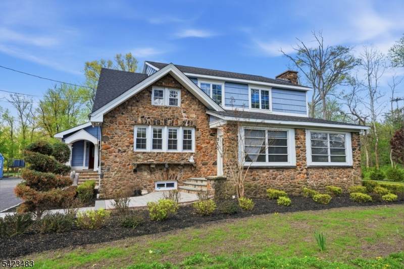 901 N Washington Ave - Photo 1