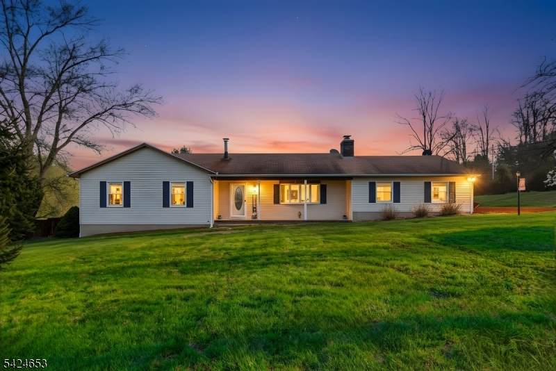 16 Hogback Rd - Photo 1