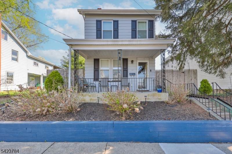 389 Grant St - Photo 1
