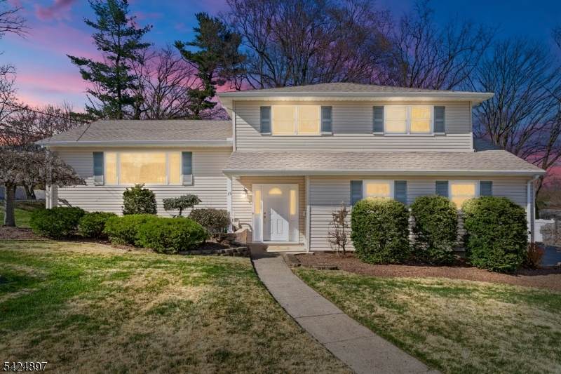 15 Stuckler Ln - Photo 1