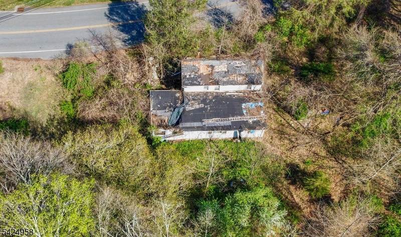 126 Meriden Rd - Photo 1