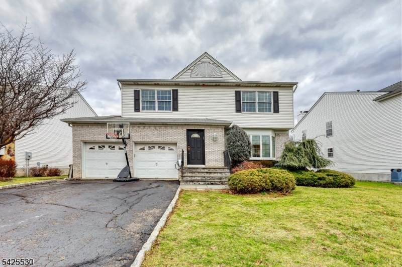 42 Nugent Dr - Photo 1