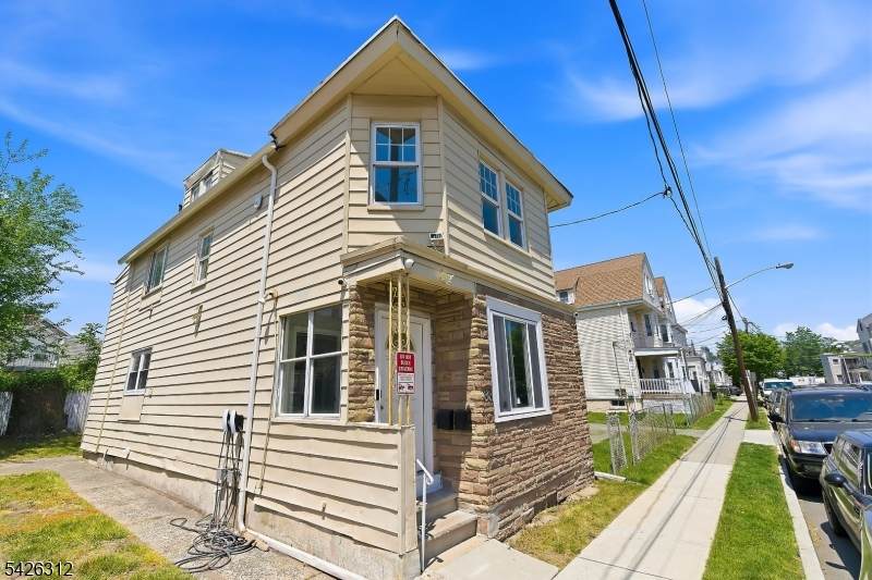 33 Lafayette Street - Photo 1