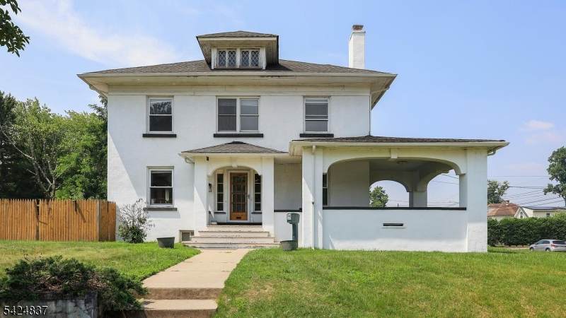 260 S Washington Ave - Photo 1