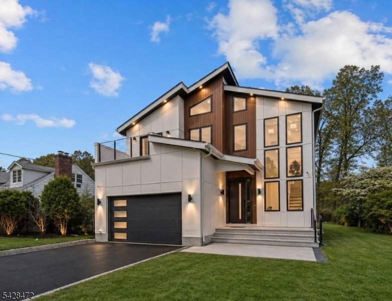 52 Congressional Pkwy - Photo 1