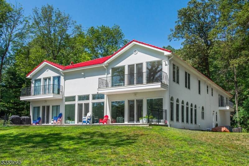 34 W Shore Rd - Photo 1