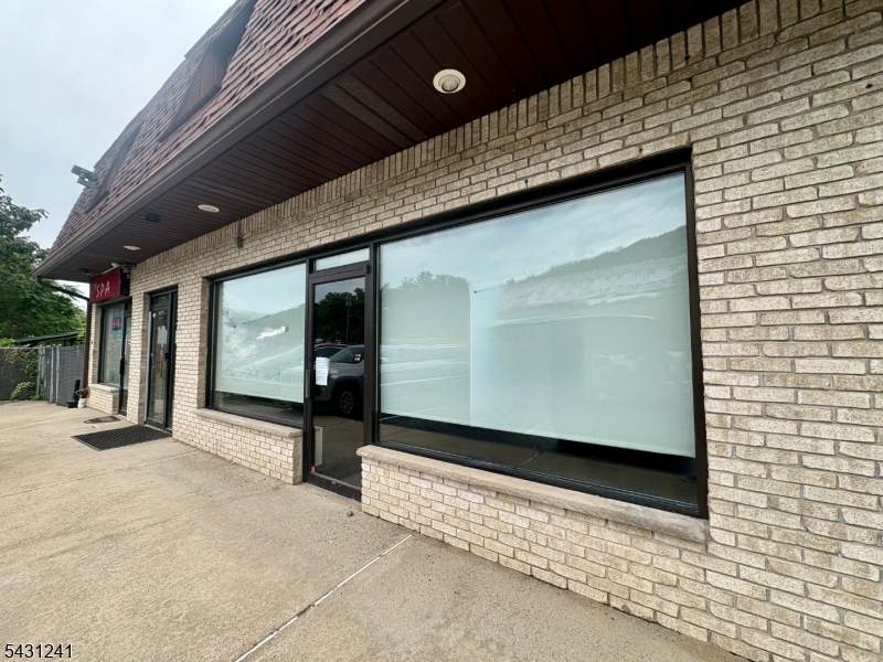 1220 State Rt 23 - Photo 1