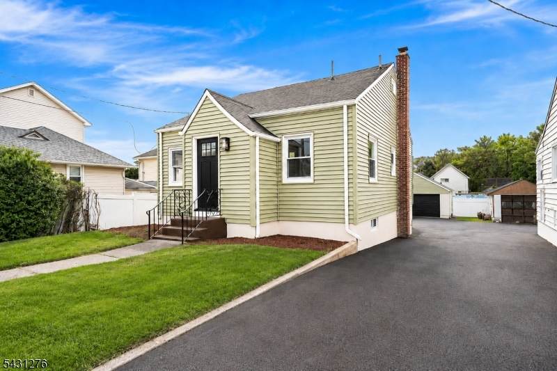 11 Dunkerly St - Photo 1