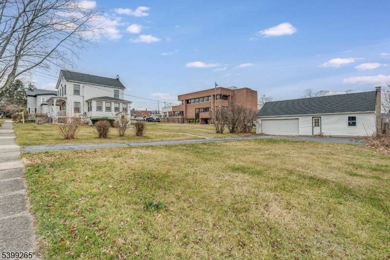 3 Townsend St - Photo 1
