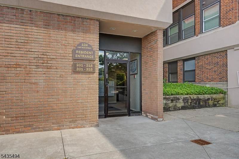 124 East Main Street - Photo 1