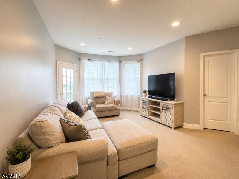 4206 Ramapo Ct - Photo 1