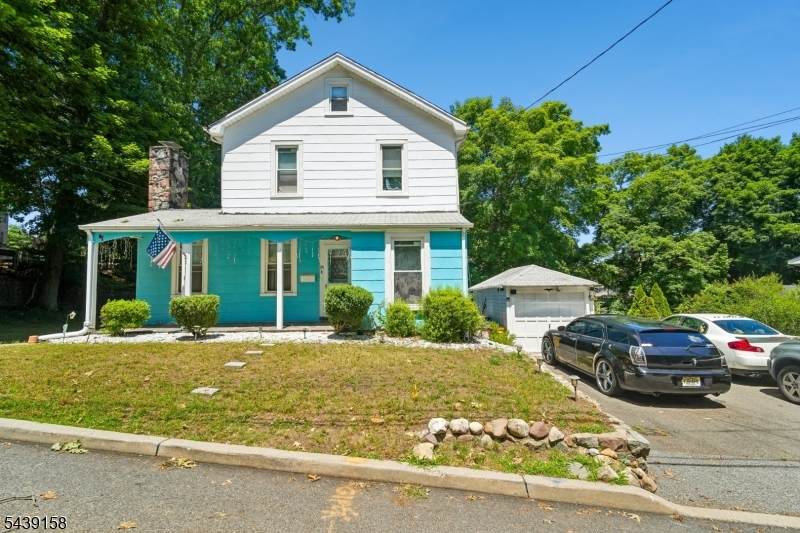 20 Nassau St - Photo 1