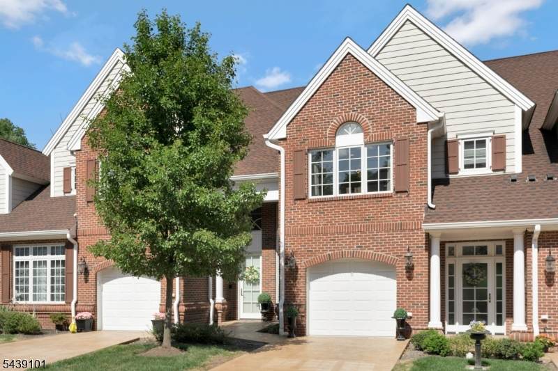 10 Schmidt Cir - Photo 1