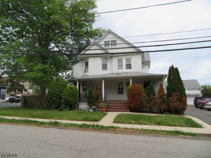 12 Bergen St - Photo 1
