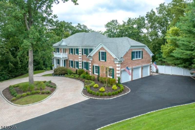 12 Oak Hill Dr - Photo 1
