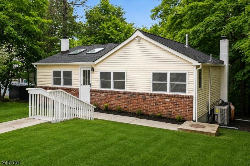 30 Belford Dr - Photo 1