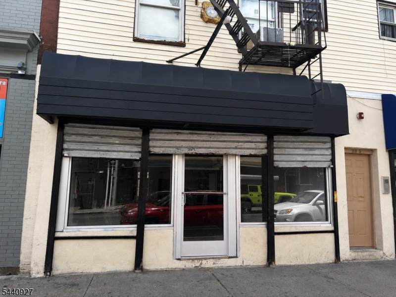 153 Passaic St - Photo 1