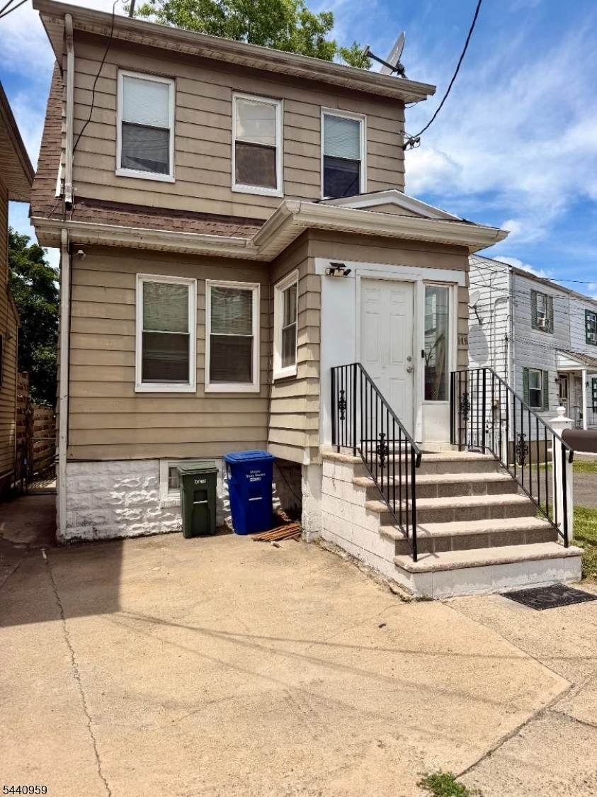 115 Chestnut Ave - Photo 1