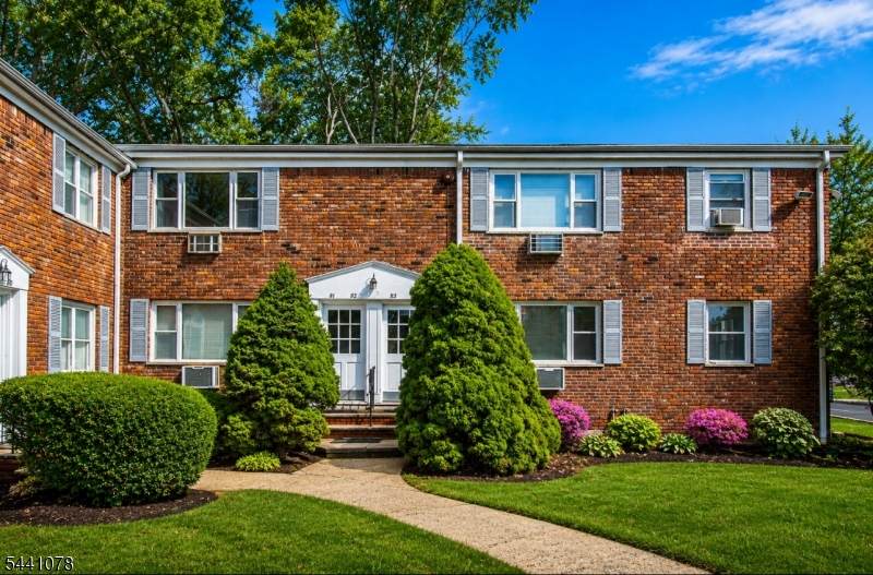 43 Conforti Ave - Photo 1