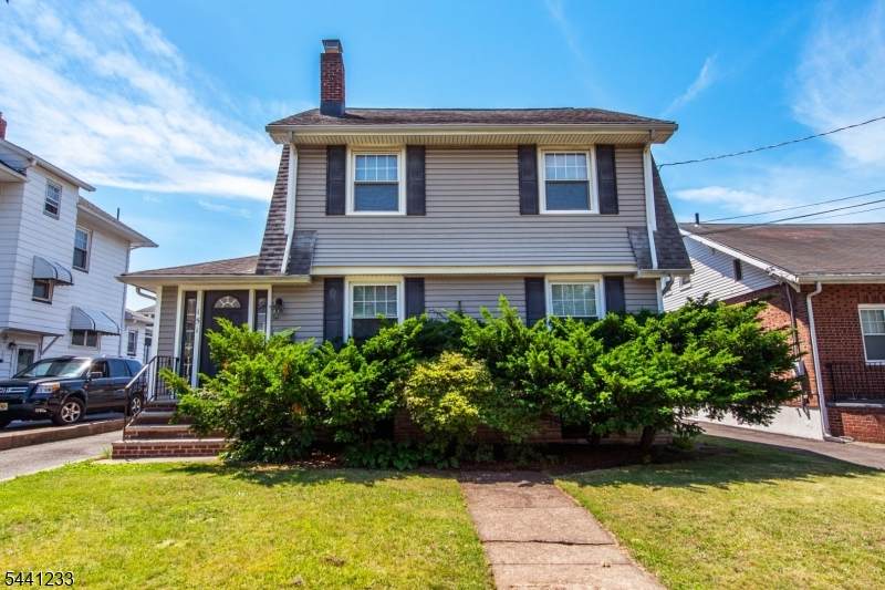 151 Luddington Ave - Photo 1