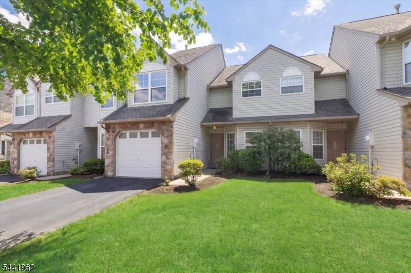 286 Nebula Rd - Photo 1