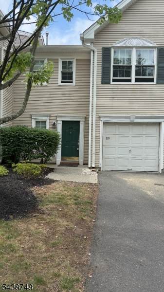 319 Hannah Way - Photo 1