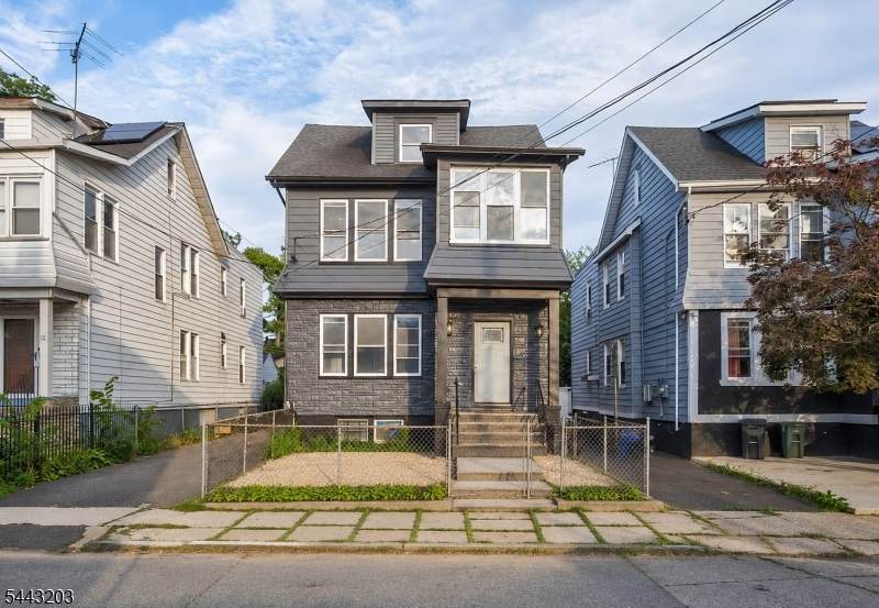 25 Wolf Pl - Photo 1
