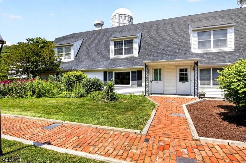 127 W End Ave - Photo 1