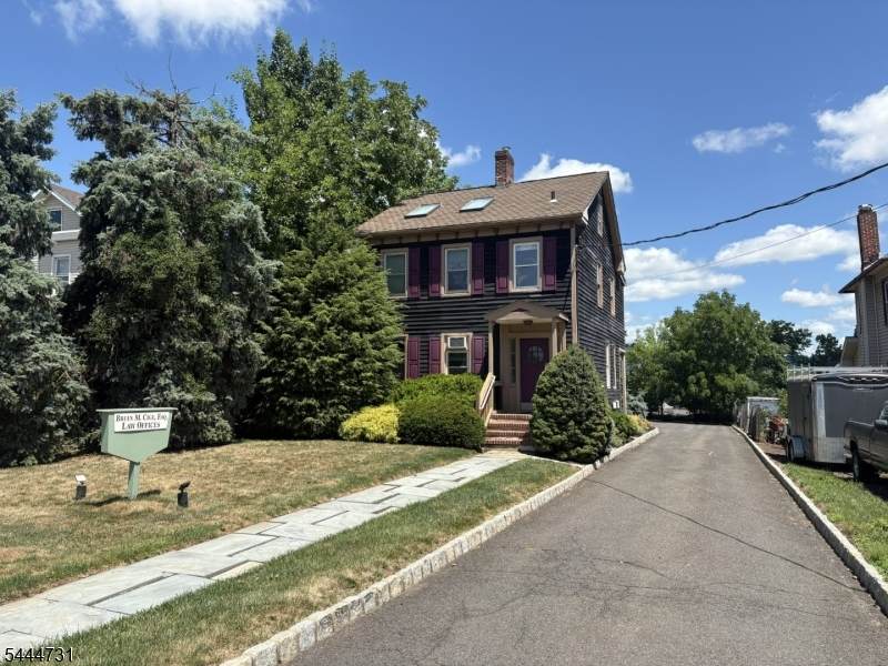 7 E High St - Photo 1