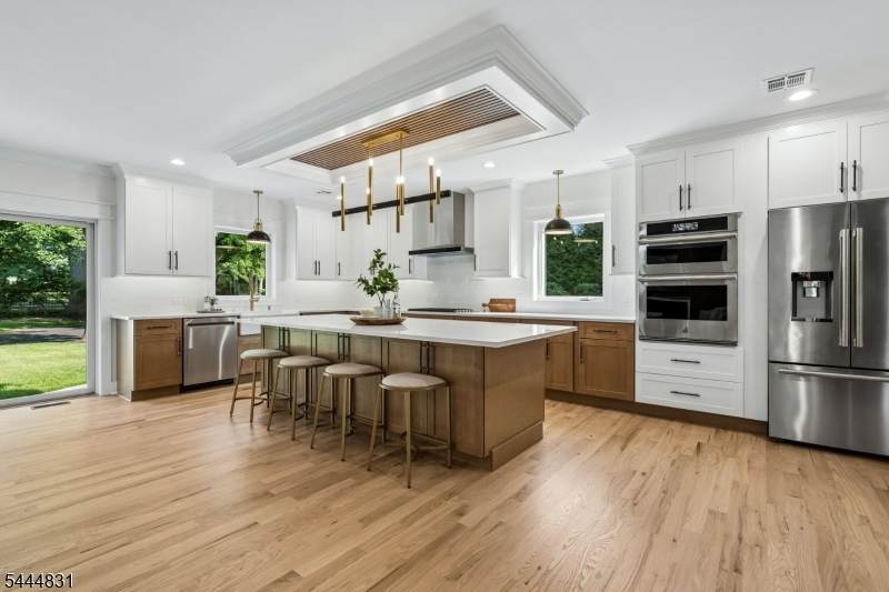 122 Stanmore Pl - Photo 1