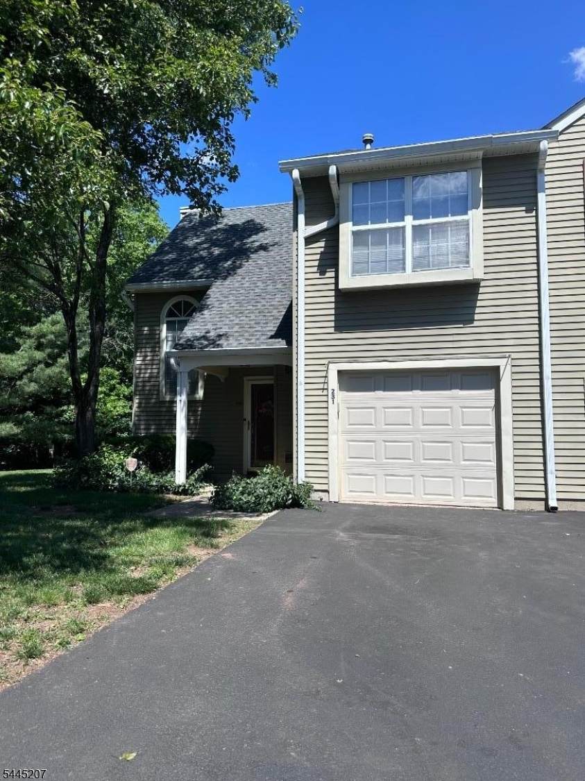 231 Mcauliffe Ct - Photo 1
