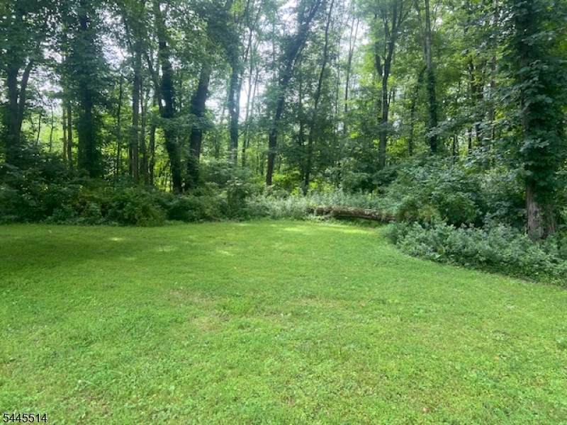 35 Millers Ln - Photo 1