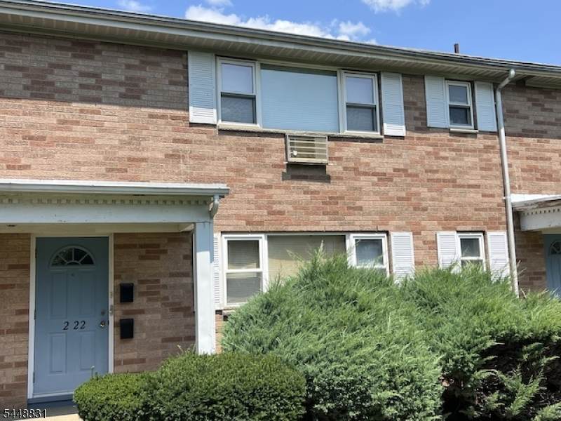 2 Virginia Dr - Photo 1