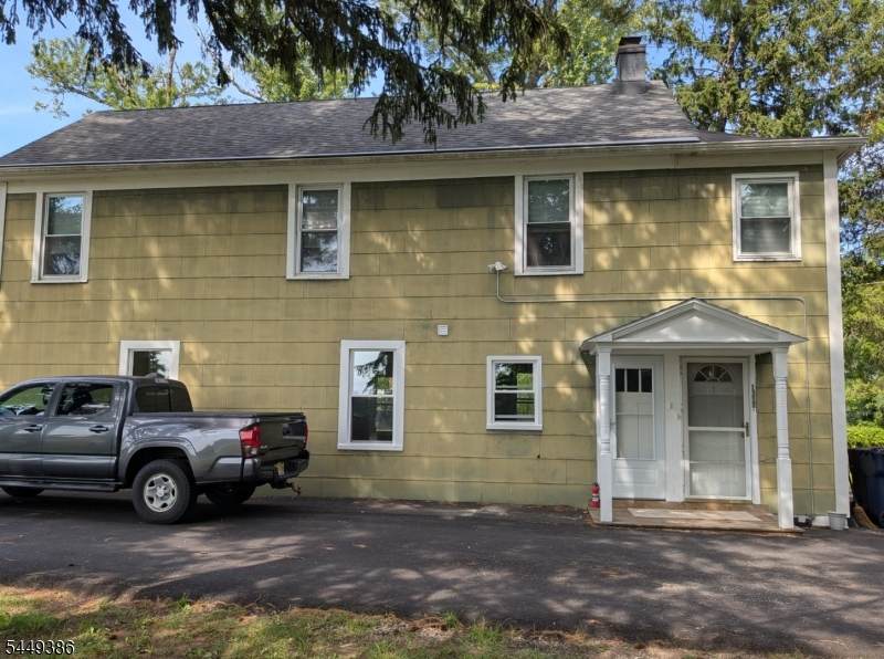 1008 Old York Rd - Photo 1