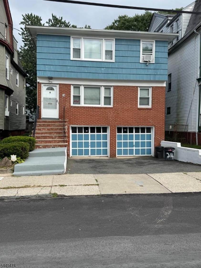 24 Grand Ave - Photo 1
