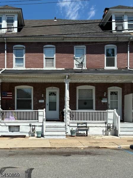 7 Davis St - Photo 1